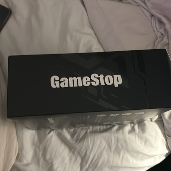 GameStop Gaming Headset with Reface Plate Surrounding Sound Wired Headphones NIB - Picture 5 of 12